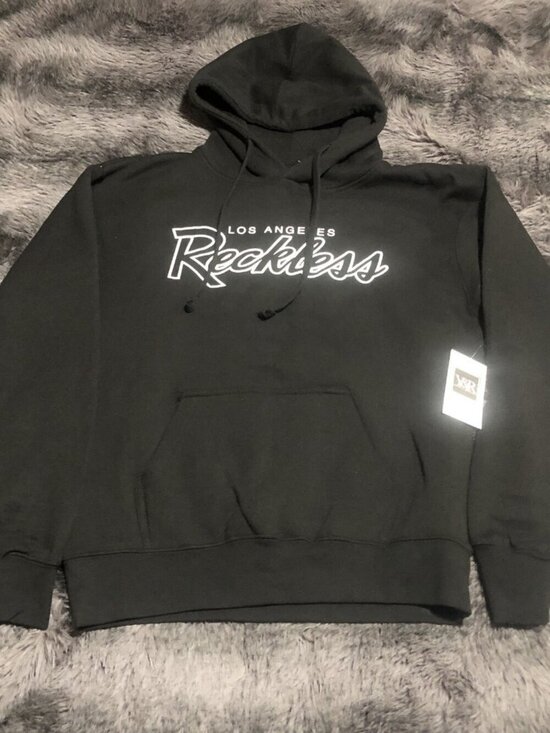 Young & Reckless Tops - Young And Reckless Los Angeles Script Graphic Hoodie Sweatshirt Size Medium